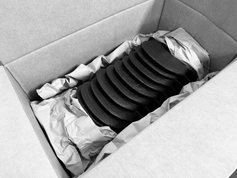 Arçons de selle prêt à expédiés