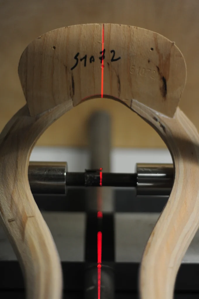 Arçon symétrie contrôle