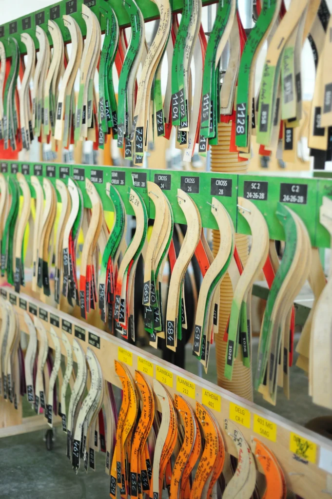 Gabarits de traçage des profils de bandes d'arçons de selle